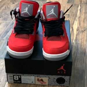 Air Jordan 4 retro